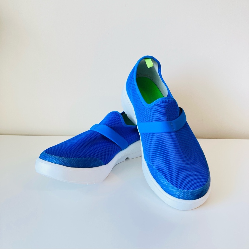Oofos Women's OOmg Low Q2-4302018-3 Blue Slip-On Sneaker Shoes Size 12 EUC